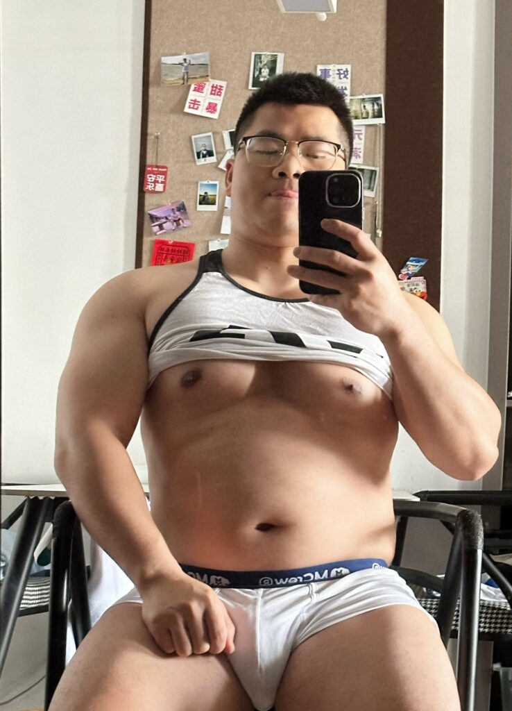 Daymuscle之(@lbj81153477-爱打篮球的boy)