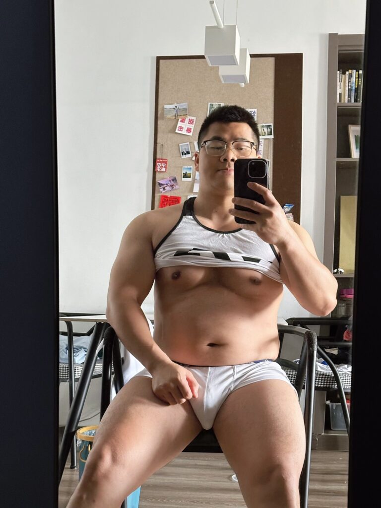 Daymuscle之(@lbj81153477-爱打篮球的boy)