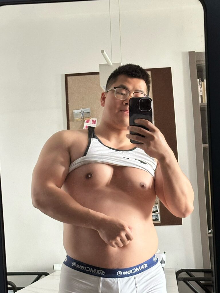 Daymuscle之(@lbj81153477-爱打篮球的boy)