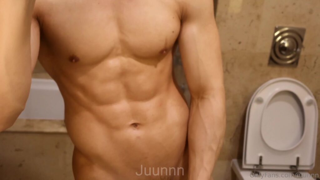 Daymuscle之（@OnlyFans Juunnn x Koon in Bangkok）（3.41GB）