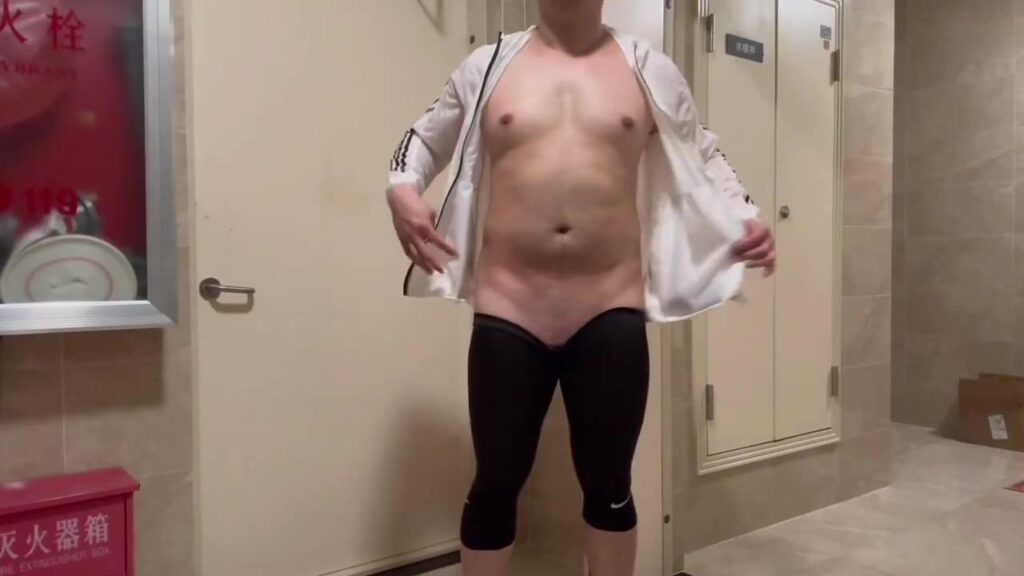 Daymuscle之(@xiongdabaobao-遛鸟爷们儿)