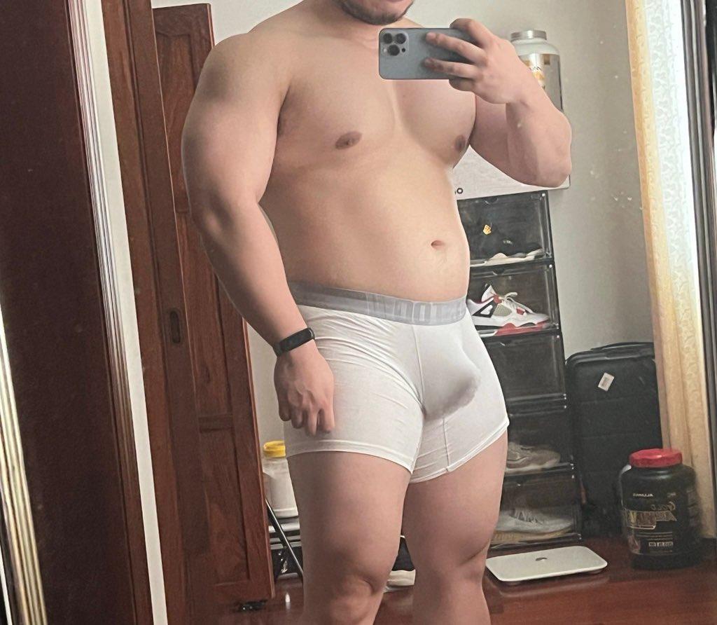 Daymuscle之(@yiyao89057784-摇摆鱼235679919)