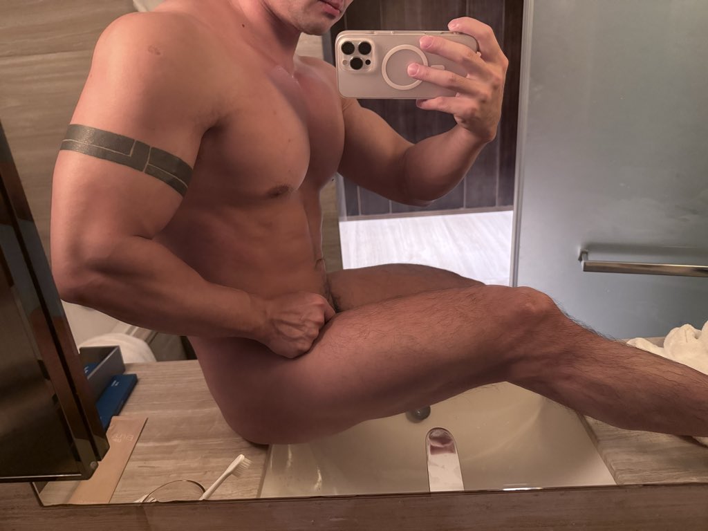 Daymuscle之(@jsxiaofeichai-健身小肥柴)