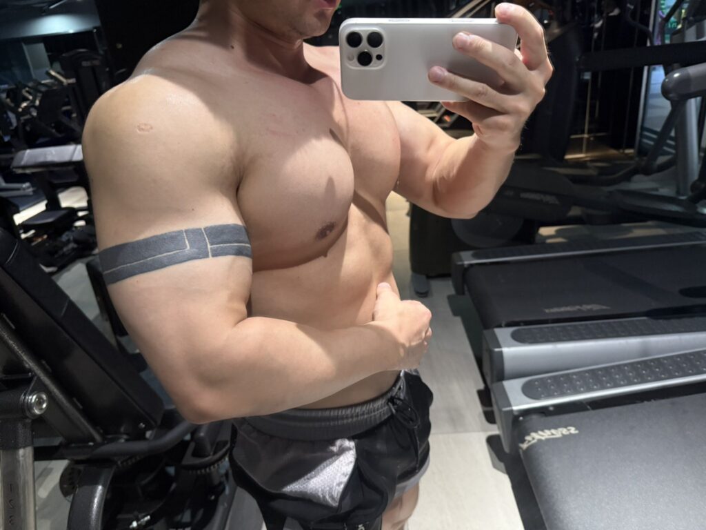 Daymuscle之(@jsxiaofeichai-健身小肥柴)