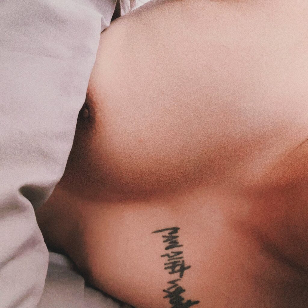 Daymuscle之(@ttww008-aiwenmoke）