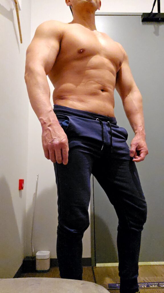 Daymuscle之(@8BJmFHLcgseuB77-大胸筋）