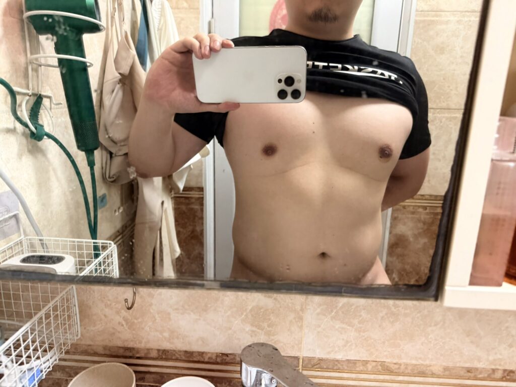 Daymuscle之(@Apricoteeth-杏牙）