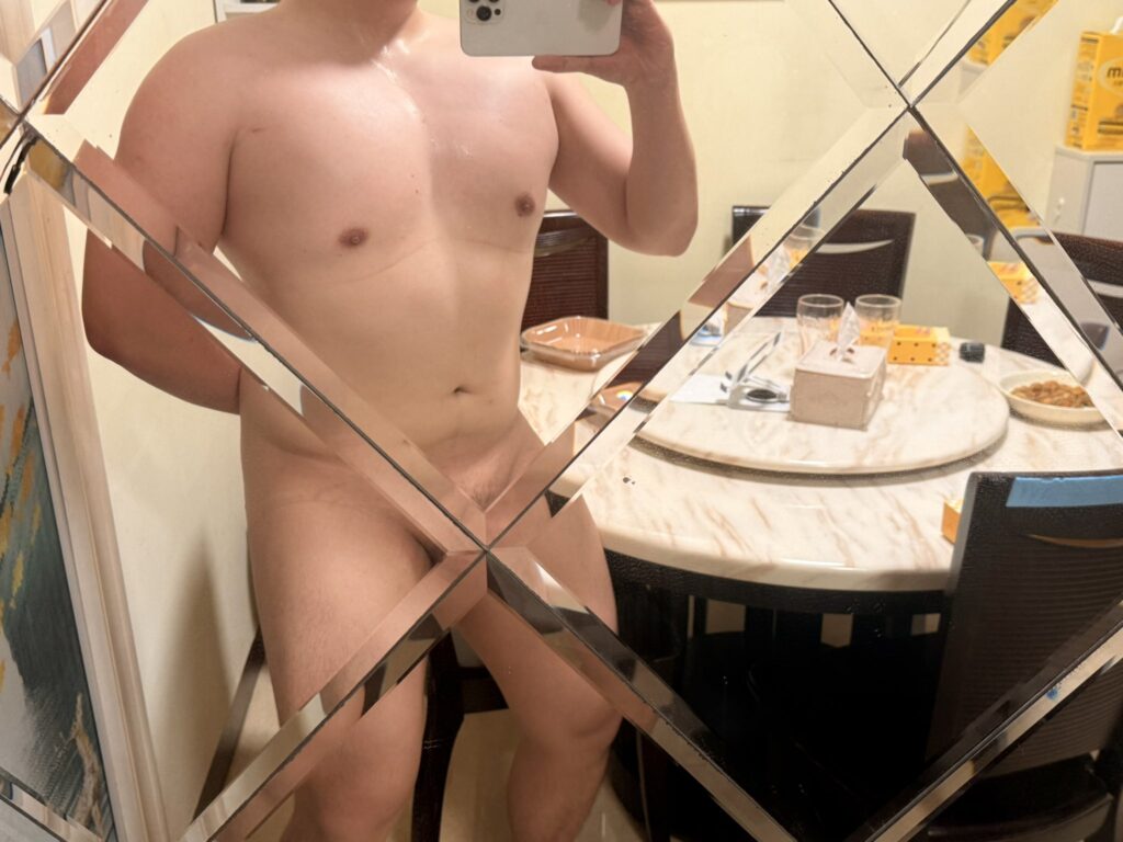 Daymuscle之(@Apricoteeth-杏牙）