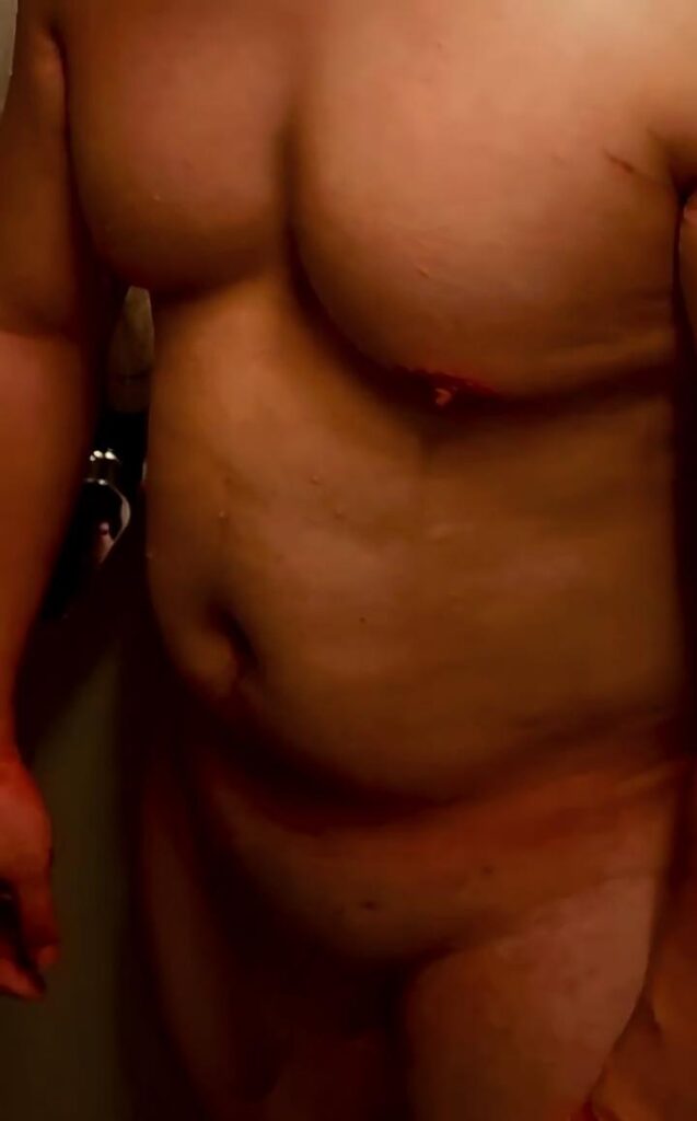 Daymuscle之(@capturedhunk-被俘的雪狼）