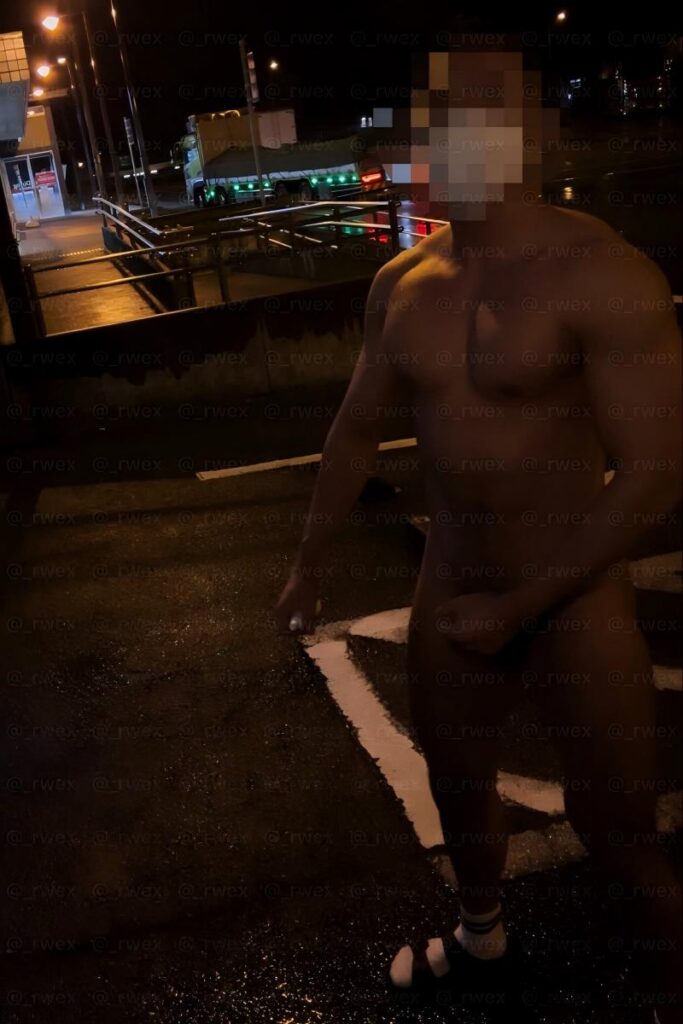 Daymuscle之(@rwex-公厕暴露）