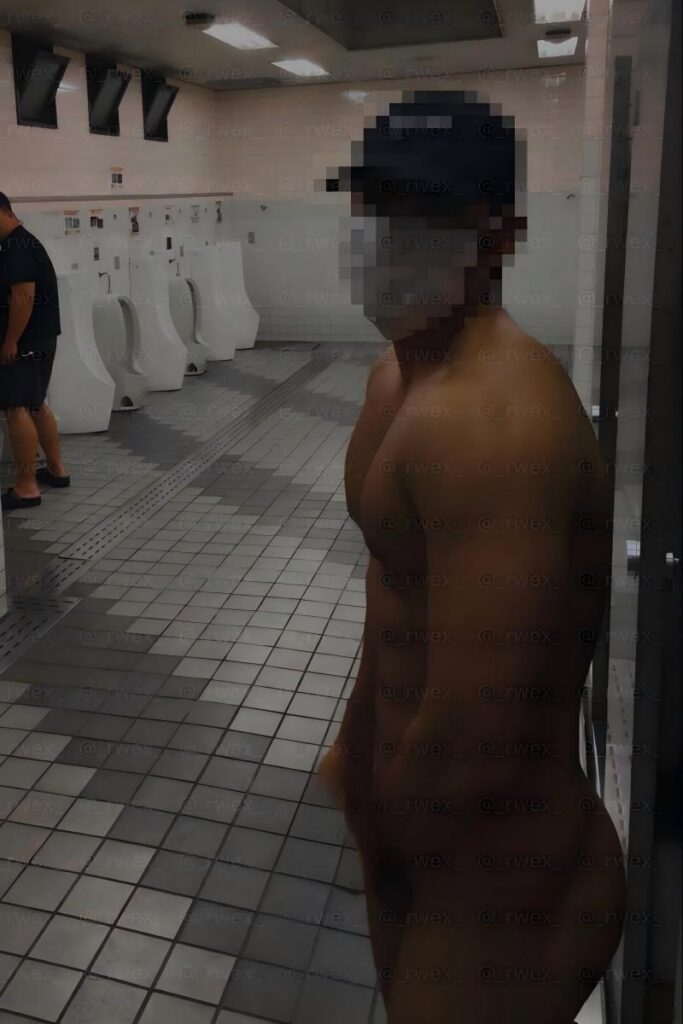 Daymuscle之(@rwex-公厕暴露）