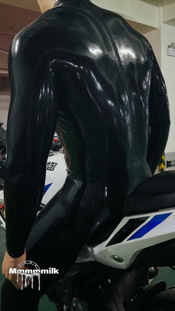 Daymuscle之(@Mmmm_milk_-Flame)