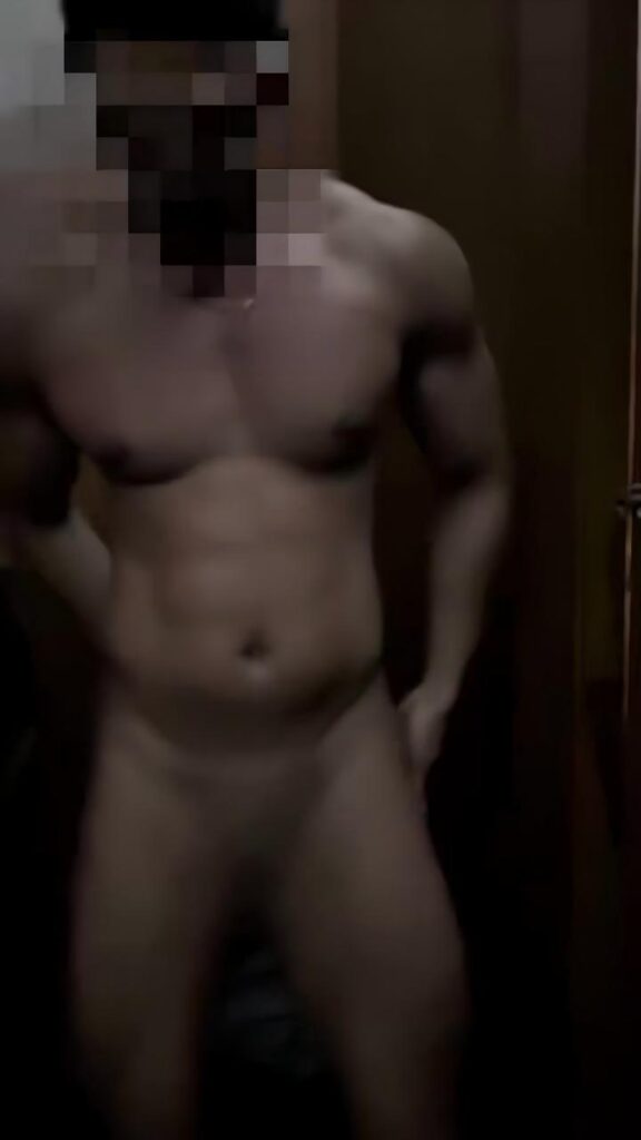 Daymuscle之(@BrownAng1996-Ang Muscle BF）