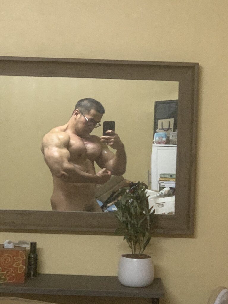 Daymuscle之(@Poomkub3010-RoidWolf）