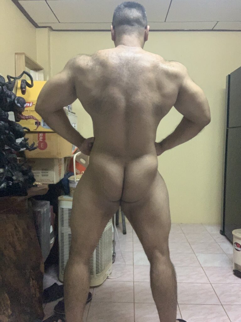 Daymuscle之(@Poomkub3010-RoidWolf）