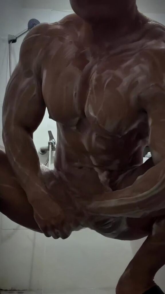 Daymuscle之(@jirouxionghua-肌肉雄化）