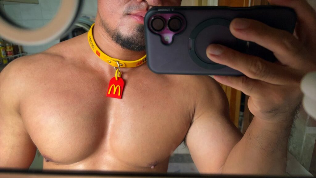 Daymuscle之(@chuvikov2-兽兽）