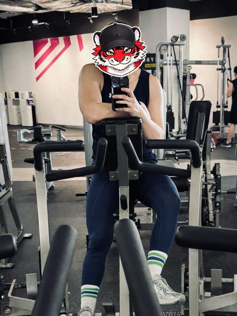 Daymuscle之(@milkieTiger-@牛奶）