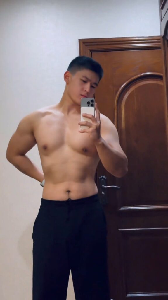 Daymuscle之（@Gymbro Nude Modelling-02）（14.8GB）