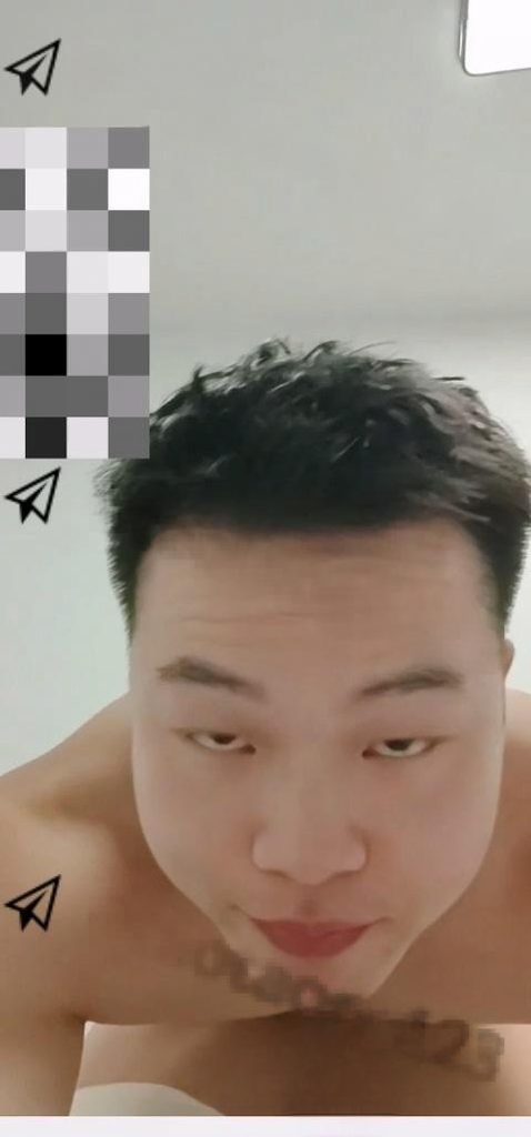 Daymuscle之（@Top personal trainer massive cock ejaculating in the locker room）（6.29GB）